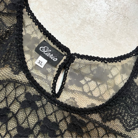 Elaris Handloomed Lace Sweater - Picture 8 of 14